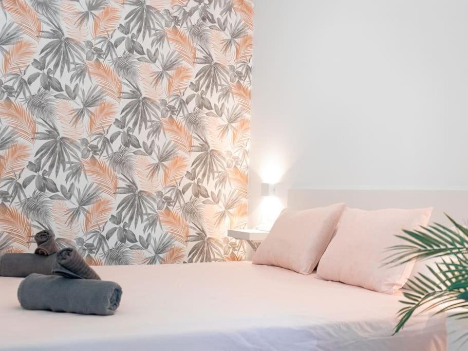 Acogedor Estudio En Triana Con Jacuzzi Y Wifi Sevilla Exterior foto